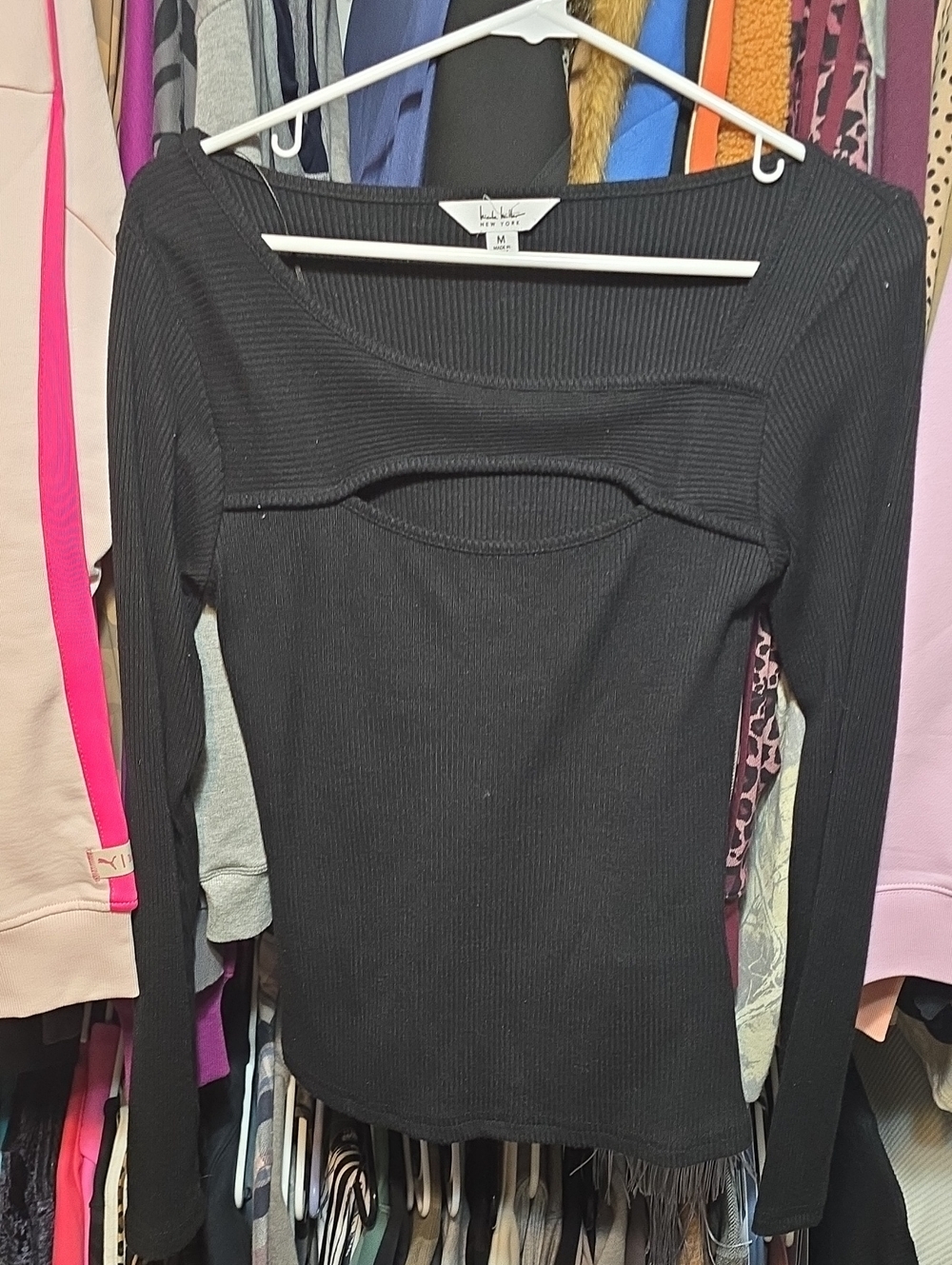 Lulu's Black Ribbed Long Sleeve Top with Front Cutout Nwot